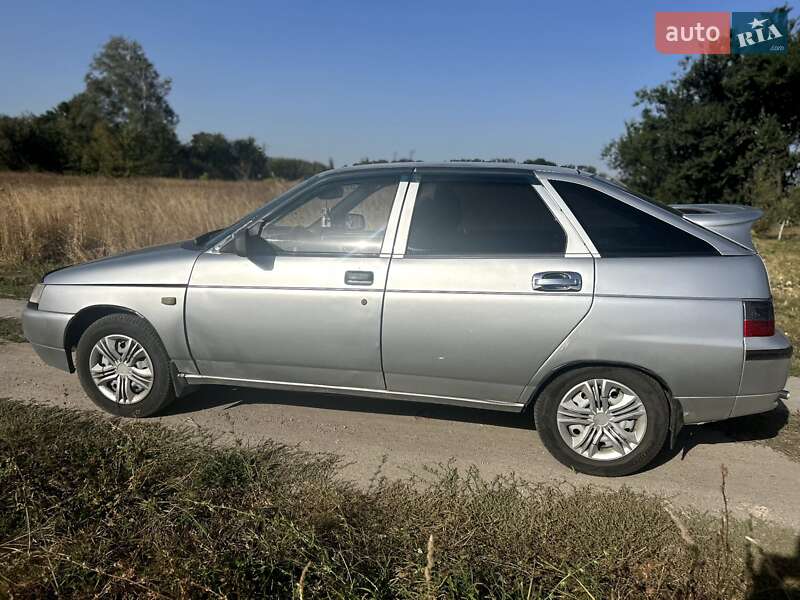 Хетчбек ВАЗ / Lada 2112 2002 в Чернігові фото 2 Хетчбек ВАЗ / Lada 2112 2002 в Чернігові