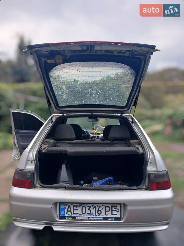Хетчбек ВАЗ / Lada 2112 2005 в Верхньодніпровську