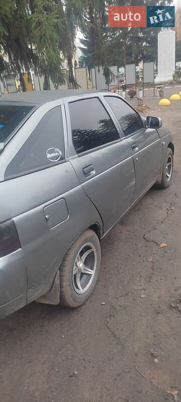 Хэтчбек ВАЗ / Lada 2112 2005 в Карловке