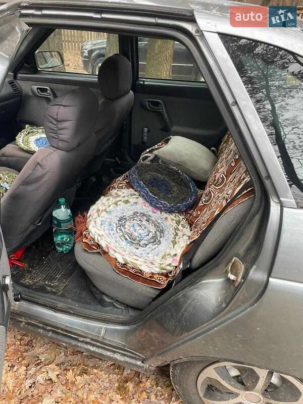 Хэтчбек ВАЗ / Lada 2112 2006 в Черкассах фото 10 Хэтчбек ВАЗ / Lada 2112 2006 в Черкассах