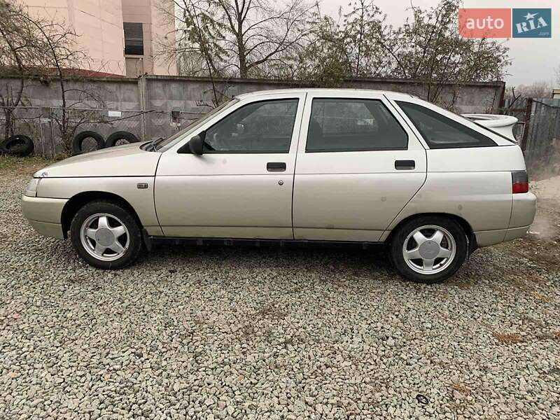 Хетчбек ВАЗ / Lada 2112 2006 в Києві