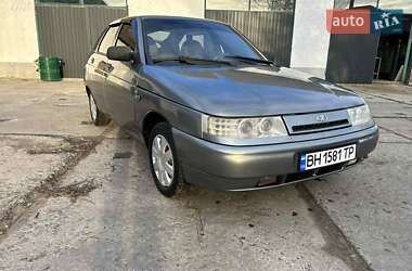 Хэтчбек ВАЗ / Lada 2112 2006 в Килии