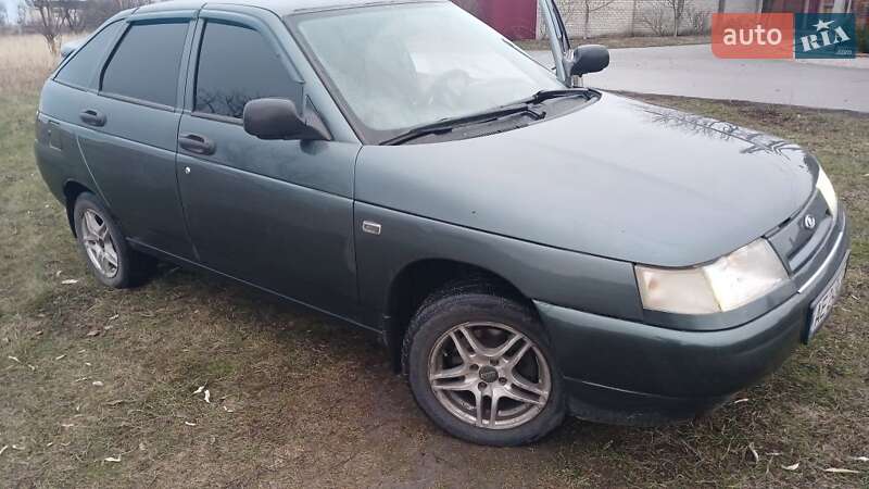 Хэтчбек ВАЗ / Lada 2112 2006 в Днепре
