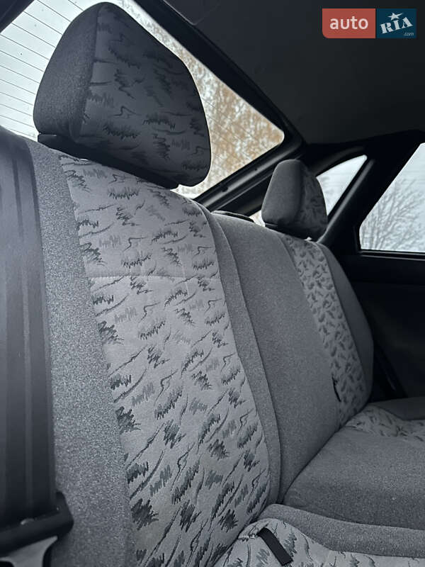 Хэтчбек ВАЗ / Lada 2112 2007 в Заречном фото 27 Хэтчбек ВАЗ / Lada 2112 2007 в Заречном