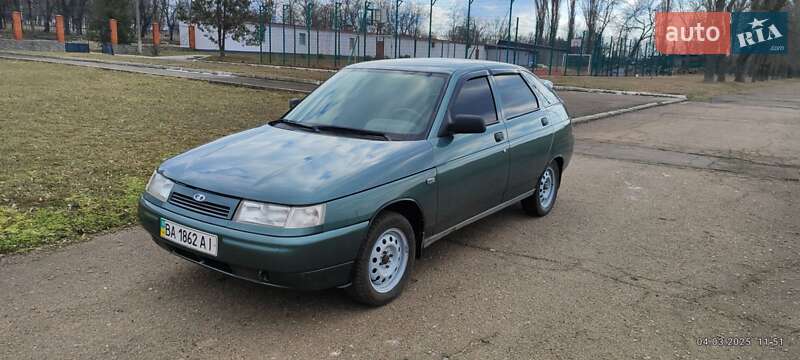 Хэтчбек ВАЗ / Lada 2112 2007 в Побужском