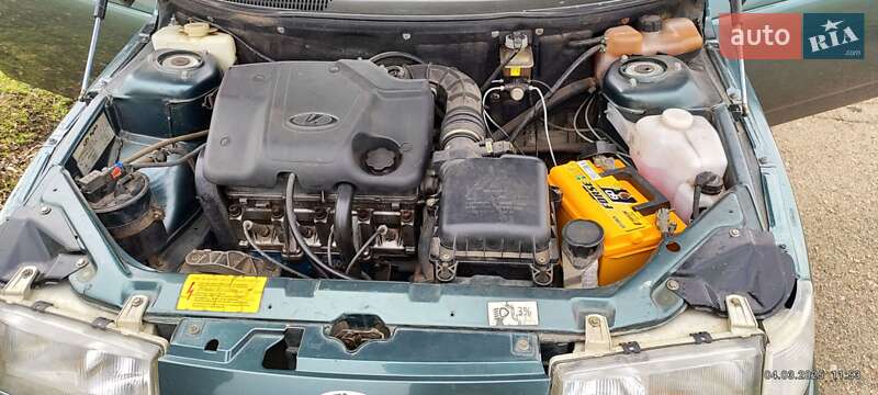 Хэтчбек ВАЗ / Lada 2112 2007 в Побужском