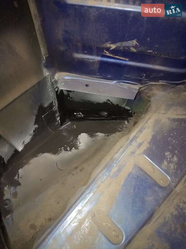 Хетчбек ВАЗ / Lada 2112 2007 в Києві фото 8 Хетчбек ВАЗ / Lada 2112 2007 в Києві