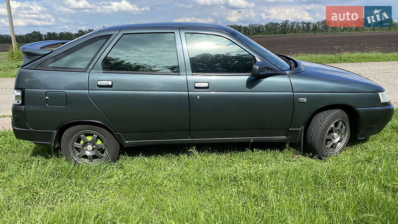 Хэтчбек ВАЗ / Lada 2112 2006 в Долинской