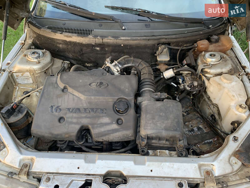 Хэтчбек ВАЗ / Lada 2112 2006 в Харькове фото 3 Хэтчбек ВАЗ / Lada 2112 2006 в Харькове