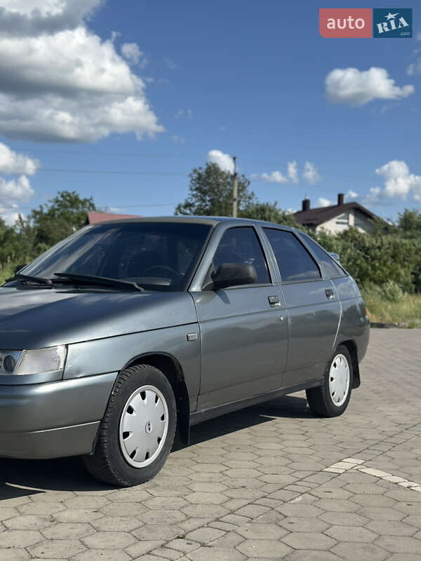 Хэтчбек ВАЗ / Lada 2112 2005 в Ивано-Франковске
