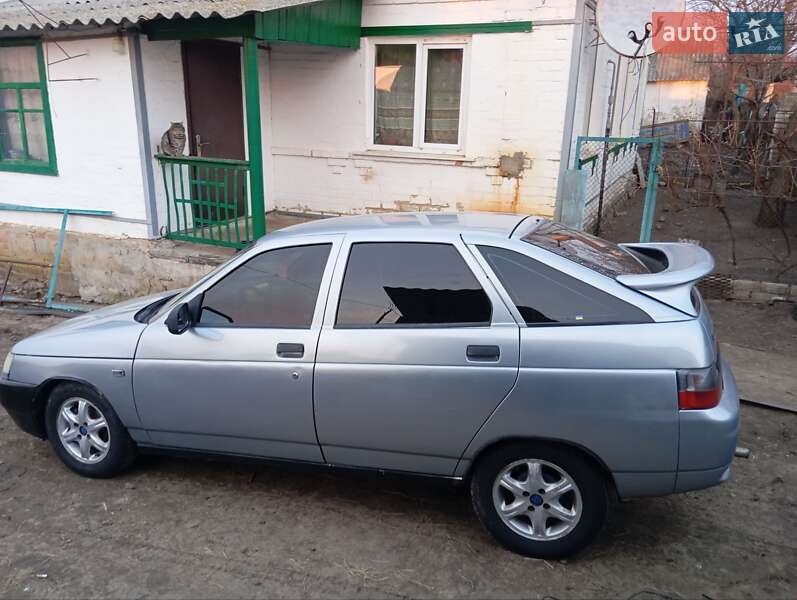 Хэтчбек ВАЗ / Lada 2112 2007 в Изюме фото 4 Хэтчбек ВАЗ / Lada 2112 2007 в Изюме