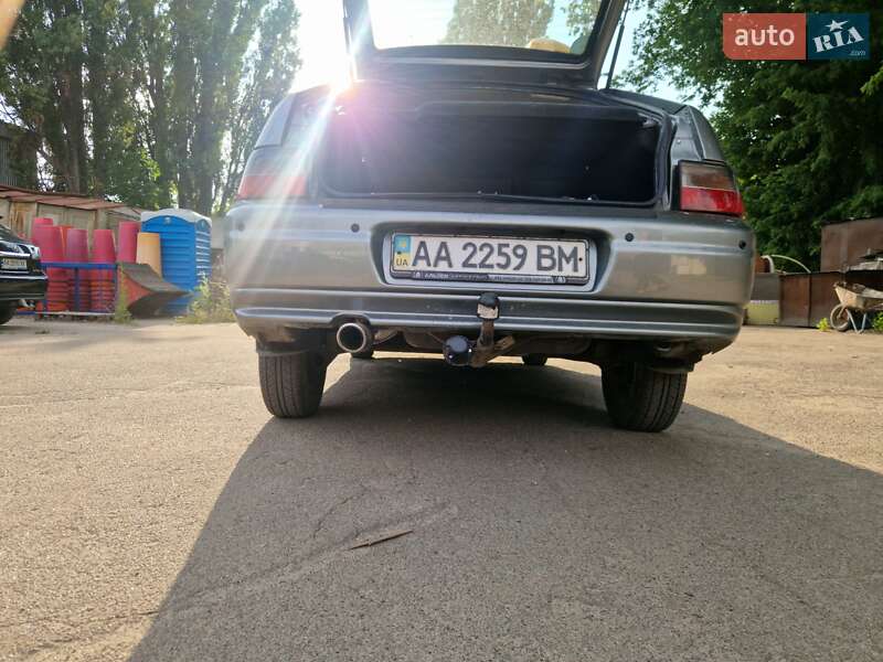 Хэтчбек ВАЗ / Lada 2112 2006 в Киеве