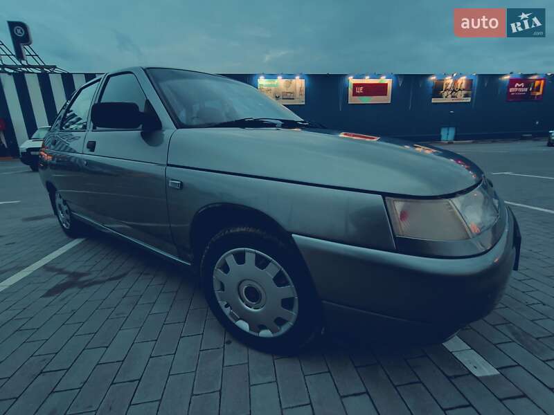 Хэтчбек ВАЗ / Lada 2112 2007 в Виннице