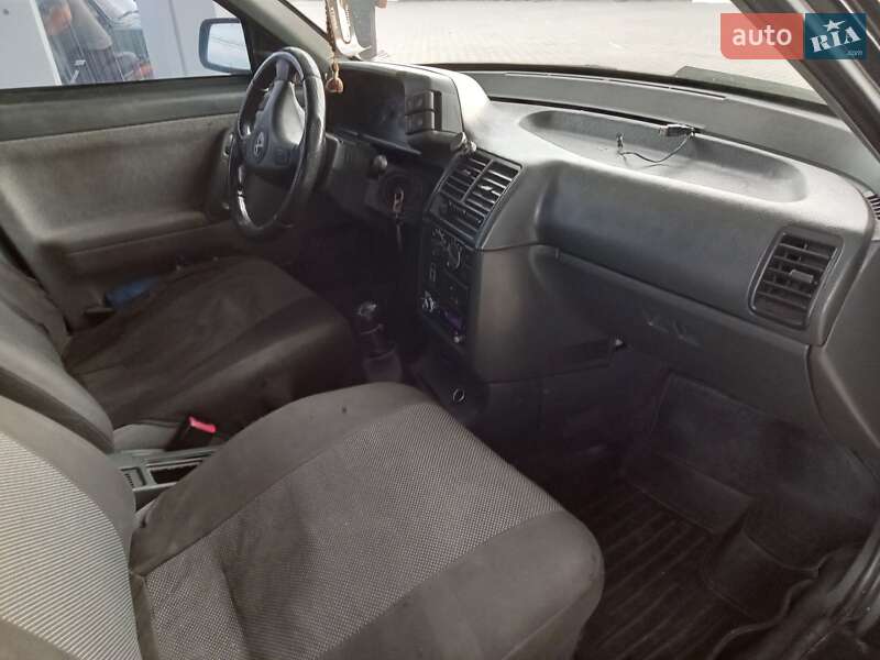 Хэтчбек ВАЗ / Lada 2112 2006 в Виннице