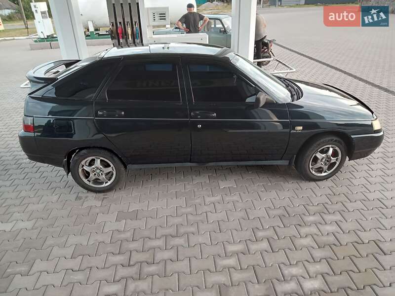 Хэтчбек ВАЗ / Lada 2112 2006 в Виннице