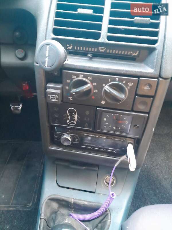 Хэтчбек ВАЗ / Lada 2112 2008 в Нежине