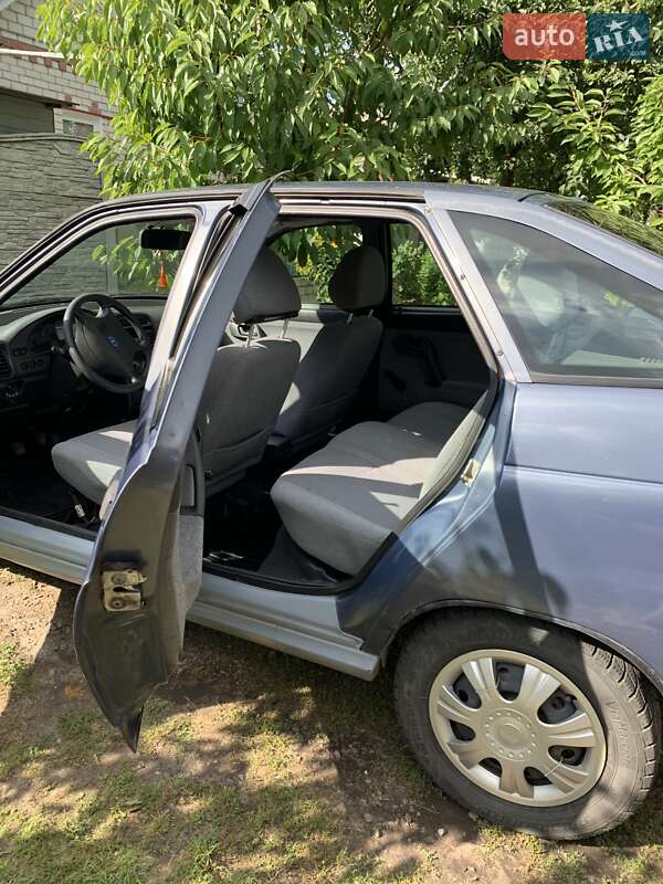 Хэтчбек ВАЗ / Lada 2112 2008 в Чернигове фото 7 Хэтчбек ВАЗ / Lada 2112 2008 в Чернигове