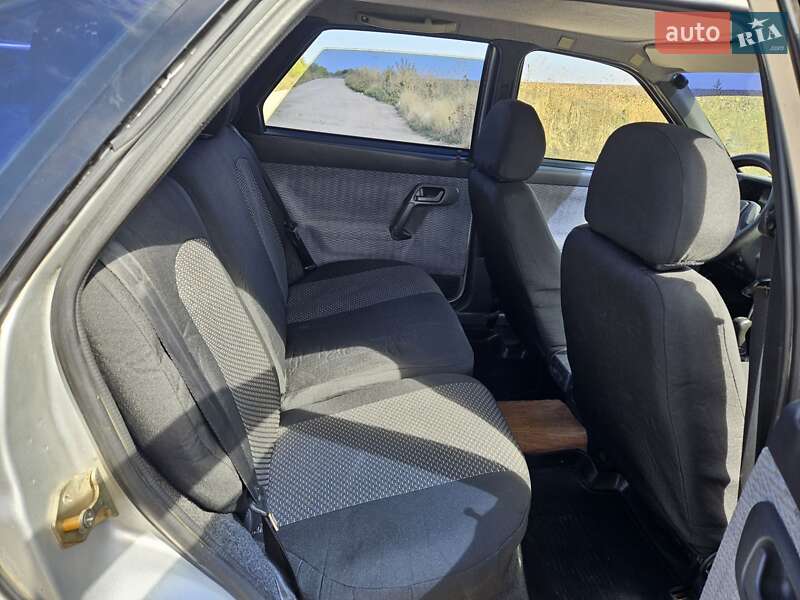 Хэтчбек ВАЗ / Lada 2112 2003 в Помошной фото 29 Хэтчбек ВАЗ / Lada 2112 2003 в Помошной