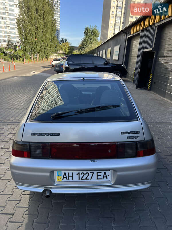 Хэтчбек ВАЗ / Lada 2112 2004 в Киеве
