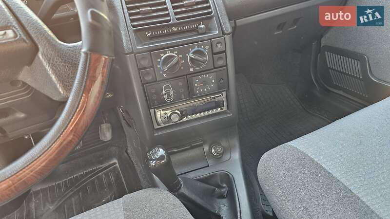 Хетчбек ВАЗ / Lada 2112 2007 в Броварах