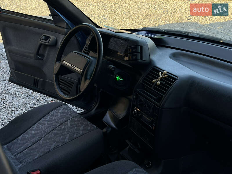 Хэтчбек ВАЗ / Lada 2112 2005 в Харькове