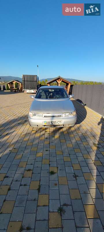 Хэтчбек ВАЗ / Lada 2112 2004 в Иршаве