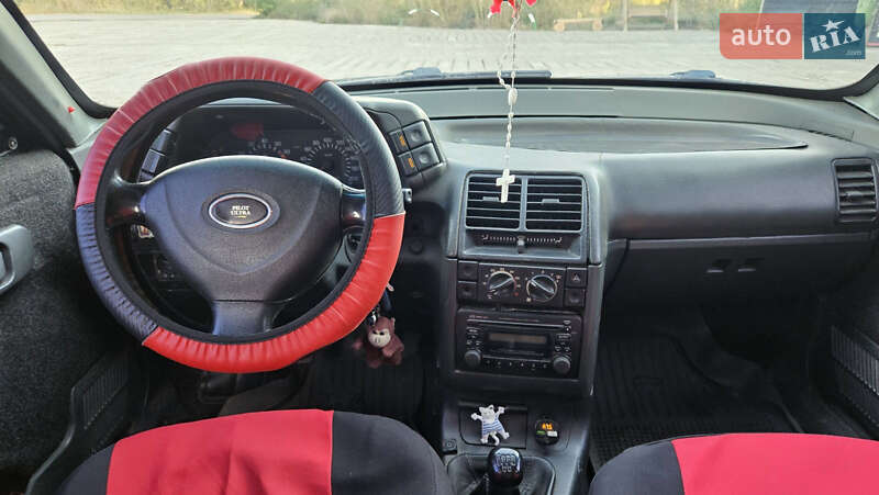 Хетчбек ВАЗ / Lada 2112 2006 в Люботині