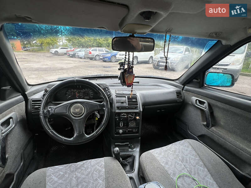 Хэтчбек ВАЗ / Lada 2112 2005 в Белой Церкви