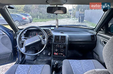 Хэтчбек ВАЗ 2112 2005 в  фото 9 Хэтчбек ВАЗ 2112 2005 в