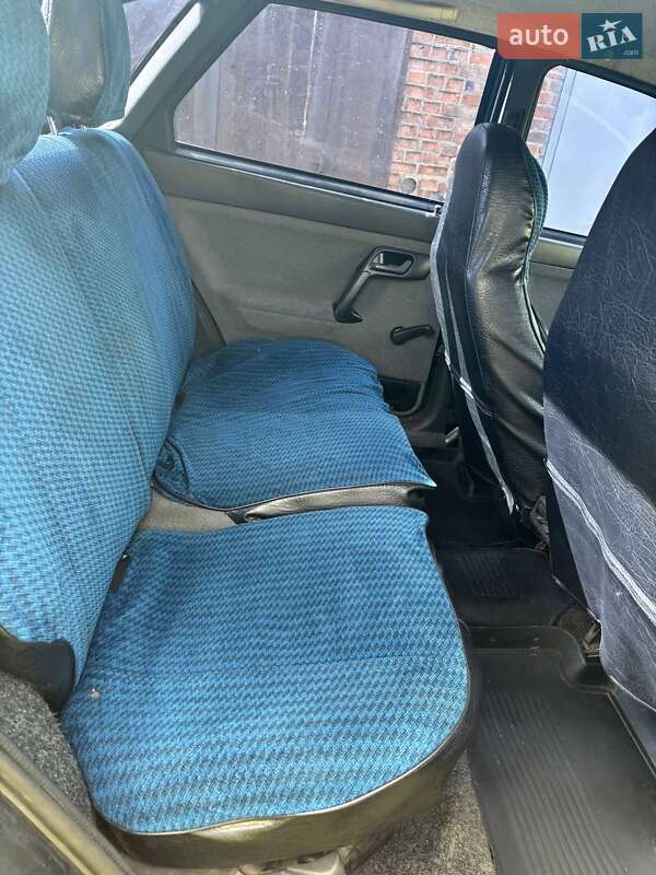 Хетчбек ВАЗ / Lada 2112 2007 в Сумах фото 16 Хетчбек ВАЗ / Lada 2112 2007 в Сумах