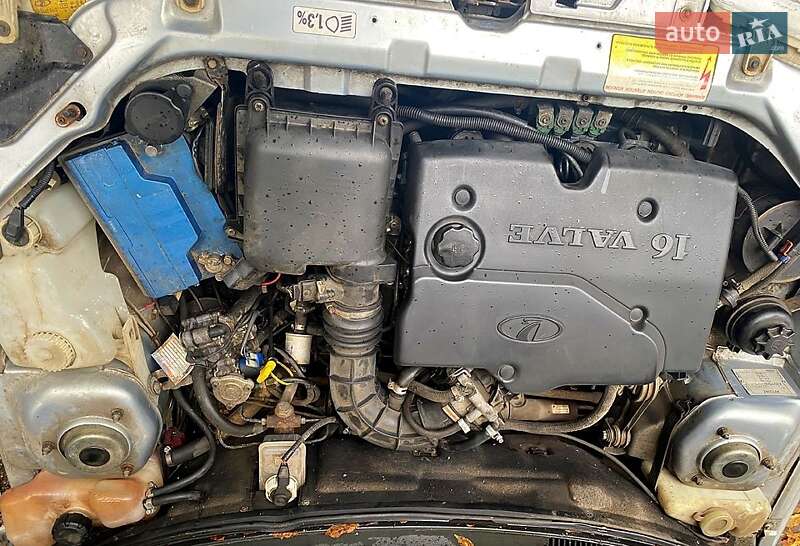Хэтчбек ВАЗ / Lada 2112 2007 в Киеве фото 7 Хэтчбек ВАЗ / Lada 2112 2007 в Киеве