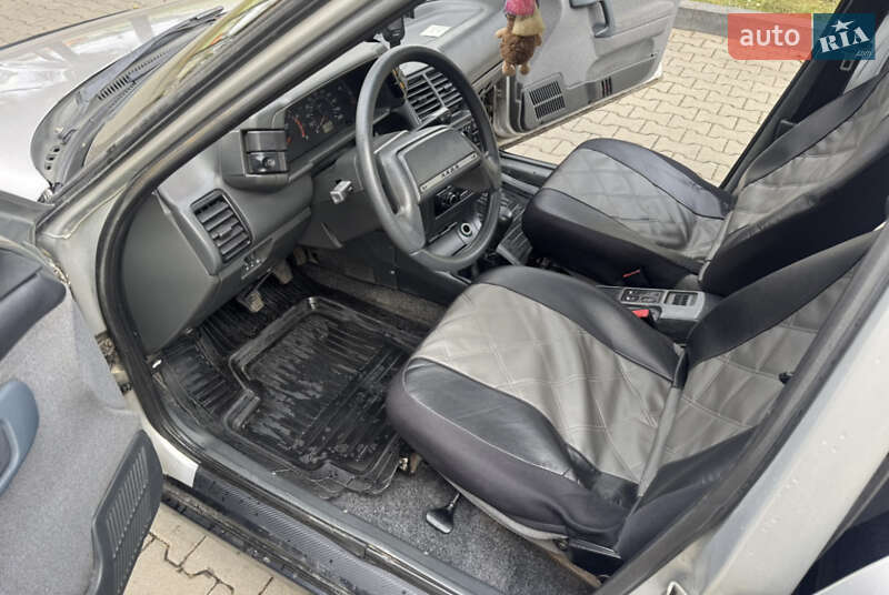 Хетчбек ВАЗ / Lada 2112 2007 в Житомирі фото 26 Хетчбек ВАЗ / Lada 2112 2007 в Житомирі