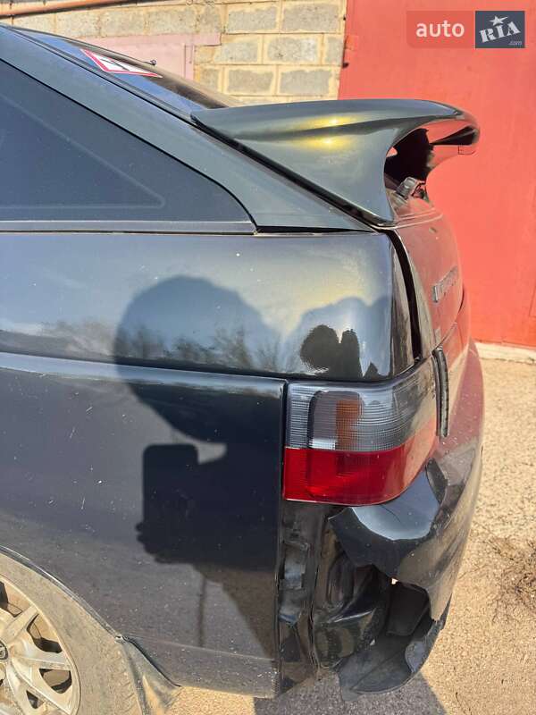 Хэтчбек ВАЗ / Lada 2112 2006 в Харькове