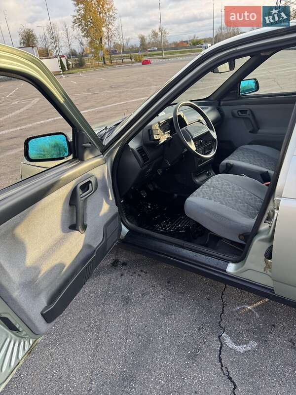 Хетчбек ВАЗ / Lada 2112 2005 в Києві фото 10 Хетчбек ВАЗ / Lada 2112 2005 в Києві