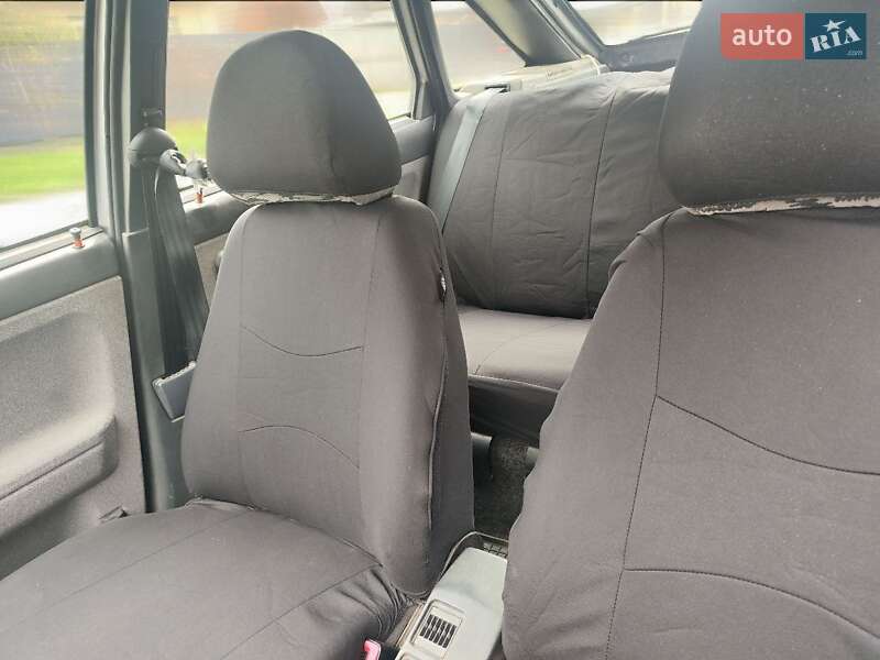 Хэтчбек ВАЗ / Lada 2112 2006 в Черкассах