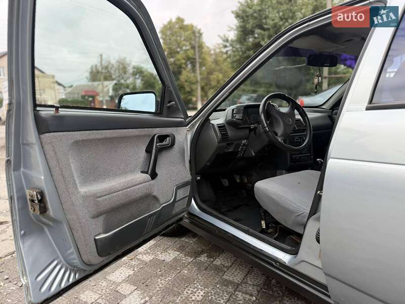 Хетчбек ВАЗ / Lada 2112 2007 в Новому Бузі фото 2 Хетчбек ВАЗ / Lada 2112 2007 в Новому Бузі