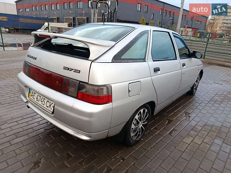 Хэтчбек ВАЗ / Lada 2112 2008 в Кривом Роге фото 7 Хэтчбек ВАЗ / Lada 2112 2008 в Кривом Роге