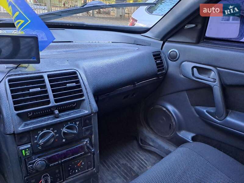 Хетчбек ВАЗ / Lada 2112 2005 в Смілі