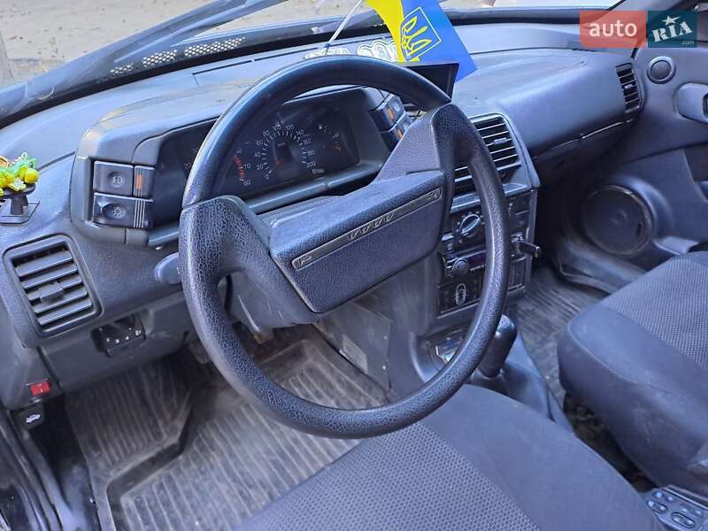 Хетчбек ВАЗ / Lada 2112 2005 в Смілі