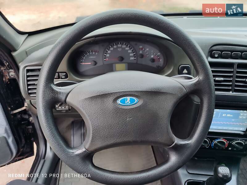 Хэтчбек ВАЗ / Lada 2112 2008 в Козельщине фото 31 Хэтчбек ВАЗ / Lada 2112 2008 в Козельщине