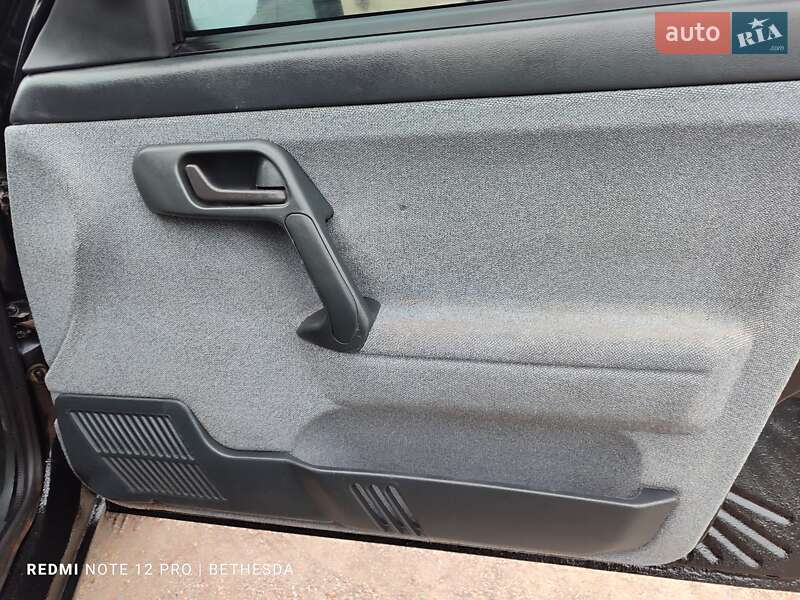 Хэтчбек ВАЗ / Lada 2112 2008 в Козельщине фото 40 Хэтчбек ВАЗ / Lada 2112 2008 в Козельщине