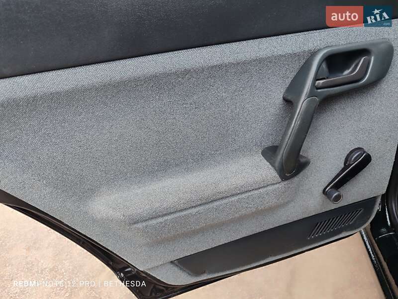 Хэтчбек ВАЗ / Lada 2112 2008 в Козельщине фото 47 Хэтчбек ВАЗ / Lada 2112 2008 в Козельщине