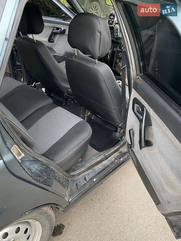 Хэтчбек ВАЗ / Lada 2112 2006 в Одессе фото 10 Хэтчбек ВАЗ / Lada 2112 2006 в Одессе