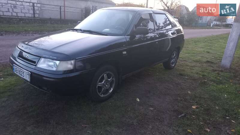 Хэтчбек ВАЗ / Lada 2112 2006 в Врадиевке