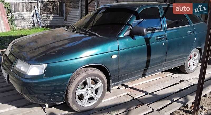 Хэтчбек ВАЗ / Lada 2112 2006 в Чернигове фото 3 Хэтчбек ВАЗ / Lada 2112 2006 в Чернигове