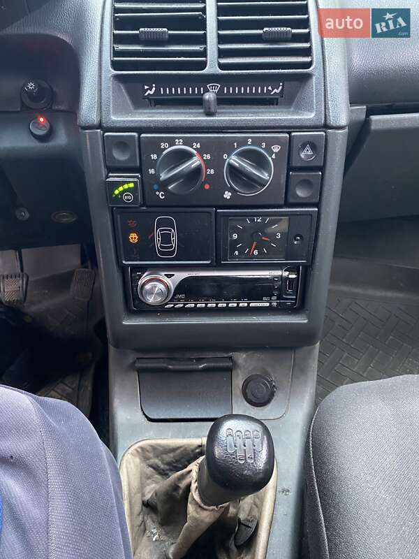 Хэтчбек ВАЗ / Lada 2112 2007 в Бердичеве