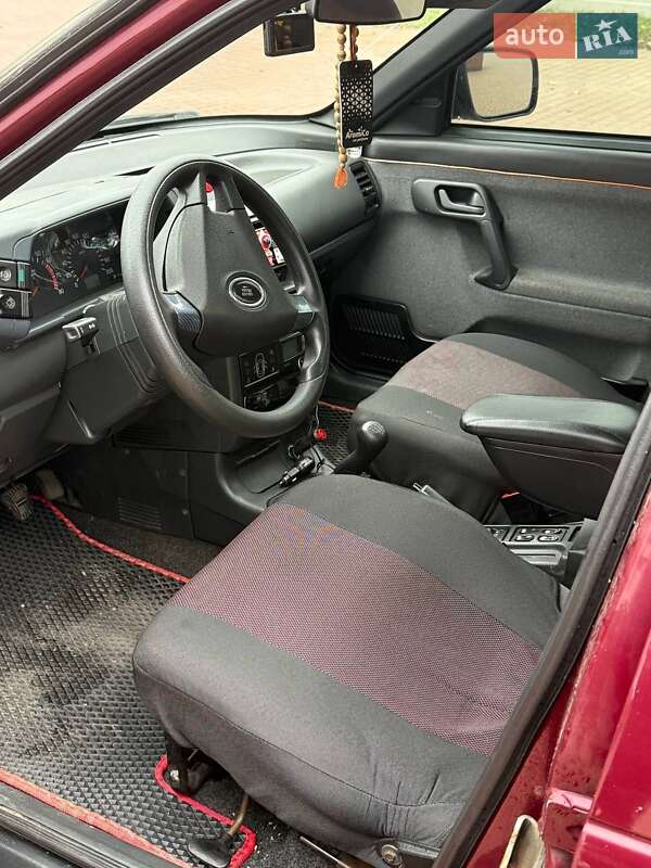 Хэтчбек ВАЗ / Lada 2112 2004 в Каменском