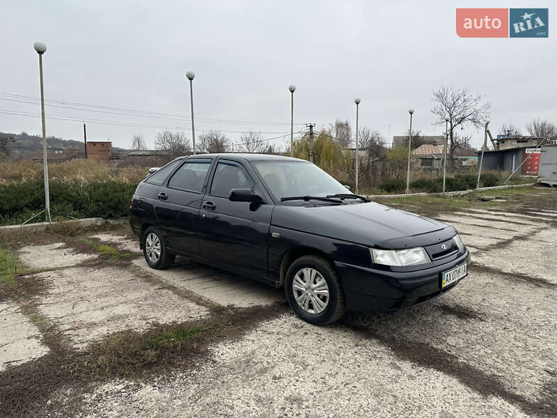 Хэтчбек ВАЗ / Lada 2112 2005 в Мерефа фото 2 Хэтчбек ВАЗ / Lada 2112 2005 в Мерефа