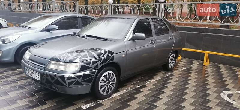 Хэтчбек ВАЗ / Lada 2112 2005 в Краматорске