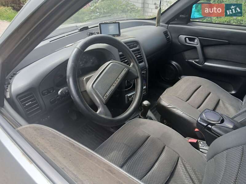 Хэтчбек ВАЗ / Lada 2112 2007 в Кропивницком фото 3 Хэтчбек ВАЗ / Lada 2112 2007 в Кропивницком